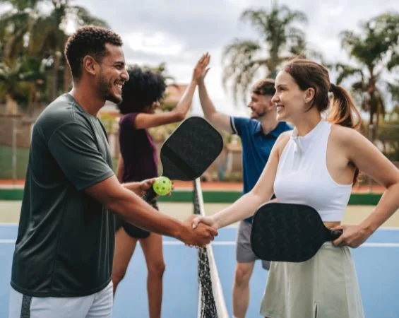 6912e586ed71f28b5ad19e6a_pickleball-1.webp